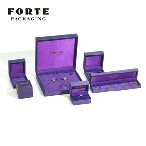 FORTE - Cajas de Anillos de Piel Sintética Morada de Alta Gama, Caja de Embalaje para Joyería con Logotipo Personalizado - Product Image 5