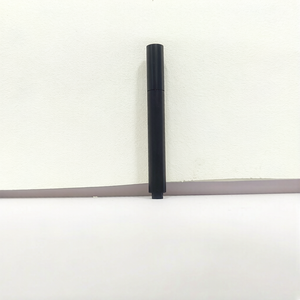 Voluminizador <span class=keywords><strong>de</strong></span> <span class=keywords><strong>Labios</strong></span> Cruelty Free <span class=keywords><strong>con</strong></span> Acabado <span class=keywords><strong>de</strong></span> Sensación <span class=keywords><strong>de</strong></span> Picor Suave, Efecto Gradual, Hidratante <span class=keywords><strong>de</strong></span> Larga Duración <span class=keywords><strong>con</strong></span> Ácido Hialurónico - Product Image 4