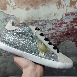 Zapatos casuales de lujo con forma de estrella, estilo retro, para hombre y mujer, unisex, de cuero, de caña baja, ideales para parejas. - Product Image 4