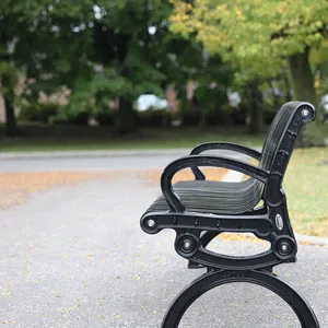 Outdoor Iron Park Chair Garden Bench Courtyard Park Rest Waterproof Chair Plaza Street Bench With Backrest