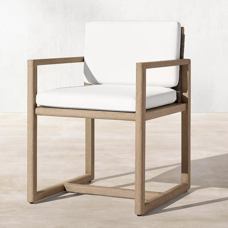 Chaise de salle à manger modèle F (teck importé)