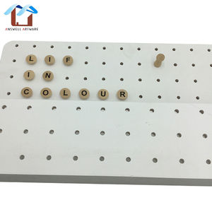 Original de los niños chica habitación decoración colgante de pared organizador de madera tablero ajustable con letras de madera - Product Image 2