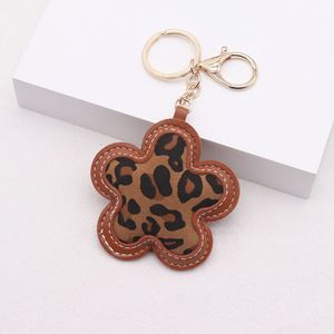 Miu Style Frosted Leopard Print Flower Shaped Bag <b>Keychain</b> Pendant Exquisite <b>Leather</b> <b>Keychain</b> Diy Pendant - Product Image 6