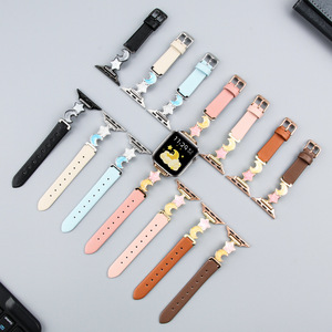 Correa de Reloj de Cuero de Lujo con Dijes de <span class=keywords><strong>Estrella</strong></span> y Luna, Diseño Elegante y Delgado, Compatible con <span class=keywords><strong>Apple</strong></span> <span class=keywords><strong>Watch</strong></span> S11 S10 S8 para Mujer - Product Image 1