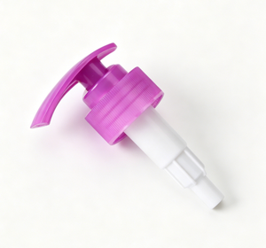 Bomba dosificadora de plástico PP 33/410 de 4cc con salida de presión acanalada morada para champú, gel de baño, botella de cosméticos, logotipo personalizado - Product Image 2