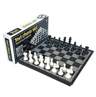 गर्म बिक्री शतरंज/चेकर्स/1 में 3 चौसर सेट पोर्टेबल तह यात्रा चुंबकीय शतरंज बोर्ड बच्चों के लिए