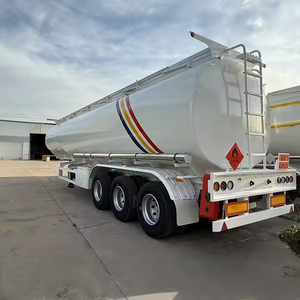 Semirremolque Cisterna de Combustible Diésel de Aluminio Ligero, 3 Ejes, 45000L, 25-30T de Carga Útil para Gasolina y Petróleo - Product Image 2