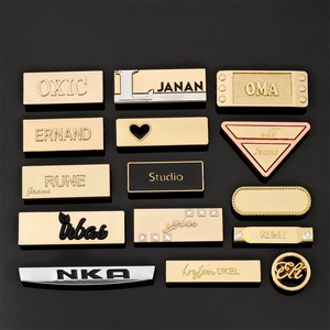 Etiquetas Metálicas en Relieve para Ropa, Forma Rectangular, Color Dorado, Etiquetas Personalizadas con Logotipo de Marca para Accesorios de Vestir - Product Image 2