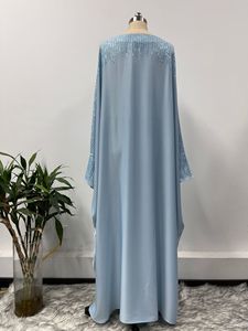 Trung Quốc sản xuất áo abaya Dubai chất liệu muslin, kiểu dáng tay chuồn chuồn, màu trơn, trang trí đá pha lê ở cổ, sản xuất theo đơn đặt hàng (OEM/ODM). - Product Image 6
