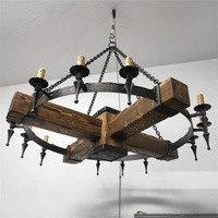 Grand lustre rustique de style farmhouse en bois massif et fer forgé, lampe suspendue vintage à lumières de bougies pour salle à manger et plafond de salon