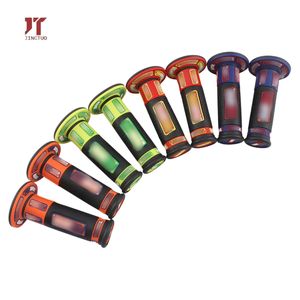Poignées de guidon de moto universelles PRO PRO TAPER Style, en silicone coloré, avec grip souple, décoratives, pour accélérations - Product Image 1