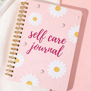 Planificateur d'autosoins personnalisé, bien-être, réflexion spirituelle, carnet A5, journal de manifestation, objectifs, affirmations - Product Image 1