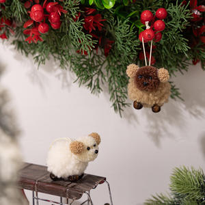 Adornos Navideños de Peluche, Colgante de Cachorro de Fieltro Blanco, Adorno Colgante para Árbol de Navidad, Adornos Colgantes Lindos - Product Image 4