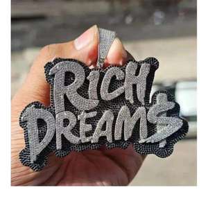 Pendentif en diamant Moissanite Rich Dreams, lettres personnalisées, bijoux sertis de diamants, style hip-hop, étincelant, accessoire de mode tendance - Product Image 1
