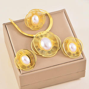 Conjunto de <span class=keywords><strong>Accesorios</strong></span> de Moda, Collar de Perlas Ovaladas Exageradas de Acero Inoxidable, Aretes, Juego de Tres Piezas, <span class=keywords><strong>Joyería</strong></span> para Mujer - Product Image 6