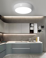 E27 3000K LED Tri-proof Modern IP65 Luz de techo impermeable con sensor de movimiento para baño y uso en exteriores 15W AC