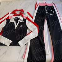 Setelan Jaket Zipper Wanita dengan Logo Custom, Termasuk Celana Pendek atau Skort, Windbreaker, dan Tracksuit 2 Potong