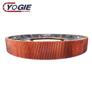 Engrenage de circonférence de roue d'engrenage de four rotatif à éperon de taureau à chevrons hélicoïdal en acier coulé robuste personnalisé - Product Image 1