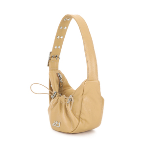 Sac à main YIEYIE Sasha en similicuir couleur thé au lait, design froissé, bandoulière réglable, fermeture éclair, marque originale, vente au détail - Product Image 2