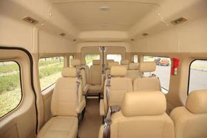 Minibús de 15-18 Asientos, Gasolina y Diésel, Precio de Fábrica - Product Image 6