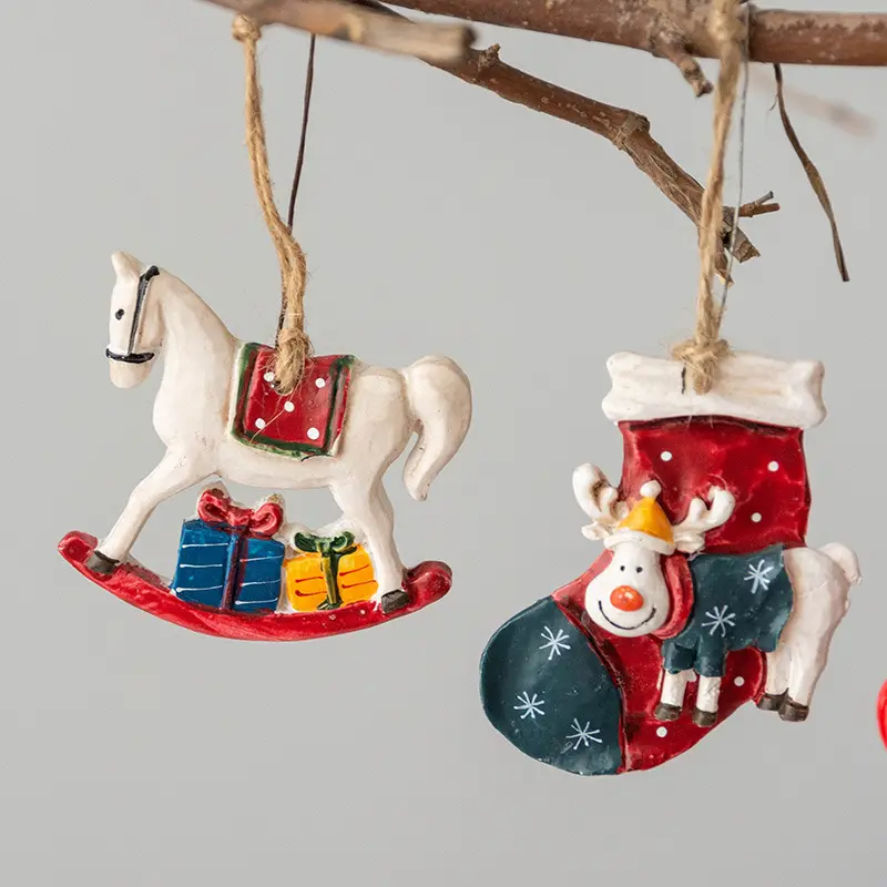 Polyresin Custom Figurine Resina Enfeites De Natal pingente elf Elk pôneis Papai Noel botas Decoração Para Casa Árvore De Natal Pend