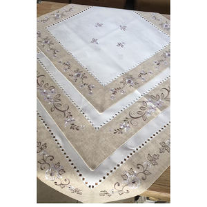 <span class=keywords><strong>Elegante</strong></span> <span class=keywords><strong>runner</strong></span> da tavola in pizzo ricamato - <span class=keywords><strong>Tovaglia</strong></span> decorativa con motivo floreale per casa/matrimonio - Product Image 6