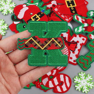 Listo <span class=keywords><strong>Para</strong></span> Enviar Al Por Mayor Bordado Ciervo Feliz <span class=keywords><strong>Navidad</strong></span> Hierro En Parches Bordados Parche Chenile <span class=keywords><strong>Navidad</strong></span> Chenille Parches - Product Image 5