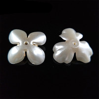 Perle Strass Boutons Strass Strass Faux Perle Embellissements Perle Broche Alliage Pendentifs Floraux pour la Fabrication de Bijoux Vêtements Sacs