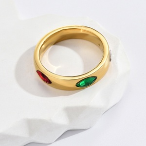 Anillo de Compromiso de Acero Inoxidable Pulido con Circonita Chapada en Oro al por Mayor, Estilo Literario, Accesorio de Moda para Graduación - Product Image 4