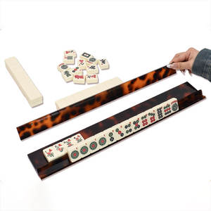 Soportes y Empujadores de Mahjong de Acrílico Personalizados en Color Carey, Perla, Jade, Rojo y Azul - Product Image 1
