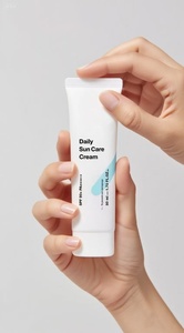 <span class=keywords><strong>Protector</strong></span> <span class=keywords><strong>Solar</strong></span> <span class=keywords><strong>Facial</strong></span> Tiaam Daily Care Más Vendido con Extracto de Aloe Vera, Hidrata, Repara y Calma la <span class=keywords><strong>Piel</strong></span> <span class=keywords><strong>Sensible</strong></span> Sin Grasa - Product Image 2