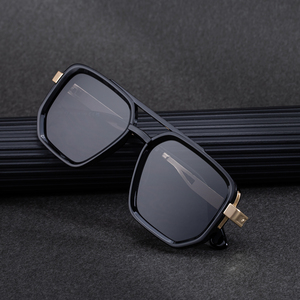 Lunettes de soleil polarisées UV400 carrées, style punk, double pont, avec logo personnalisé, design rétro, pour hommes, vente en gros Partagas - Product Image 3