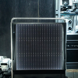 Celle Solari Bifacciali Mono PERC da 210mm con Efficienza del 23,2% 9BB/10BB/12BB/5BB Wafer <span class=keywords><strong>di</strong></span> <span class=keywords><strong>Silicio</strong></span> per Pannelli Solari - Product Image 4