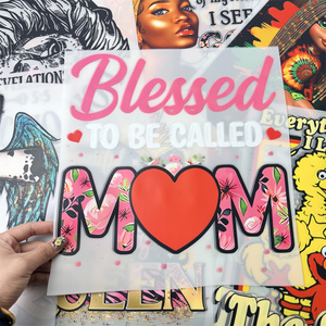 Transferencia DTF con Diseño Floral 'Blessed to Be Called Mom', Lista para Prensado con Calor, Venta al Por Mayor - Product Image 1