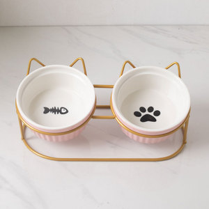 Ensemble de bols pour nourriture pour chats en céramique rose avec motif de poisson et de patte pour chats et petits chiens - Product Image 1