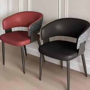 Chaises de salle à manger de luxe de style italien, adaptées à un usage domestique; Chaises de salle à manger minimalistes nordiques modernes; Chaises de conférence d'hôtel. - Product Image 1