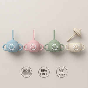 Vaso de entrenamiento de silicona sin BPA, lindo vaso de agua para niños pequeños, vaso antiderrames para bebés con pajita y asa - Product Image 5