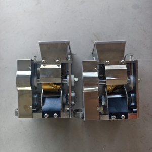 Máquina para hacer samosas y empanadas pequeñas para el hogar con motor de acero inoxidable de grado alimenticio 70 piezas/min de capacidad - Product Image 6