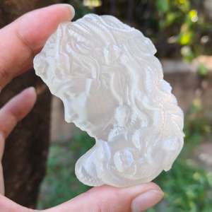 Wholesale High Quality 9cm Bas-relief Selenite Medusa Carved Fashion Trend for Home Decoration Gift Educational Specimen - Product Image 3