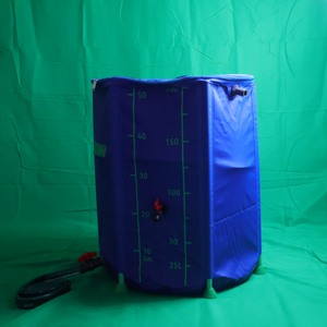 Baril à eau de pluie pliable en PVC écologique pour recueillir l'eau de pluie provenant du gouttière - Product Image 4
