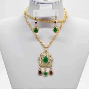 Hoge Kwaliteit Arabische Marokkaanse Stijl Collier Luxe Shiny Rood Groen Crystal Waterdrop Hanger Ketting Statement Sieraden