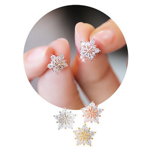 Orecchini a forma di stella con zirconi per donna, graziosi gioielli natalizi alla moda - Product Image 3