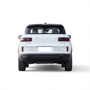 SUV familial confortable d'occasion, spacieux, Geely ICON 2023 1.5TD, bon état, <span class=keywords><strong>voiture</strong></span> de banlieue économique - Product Image 3