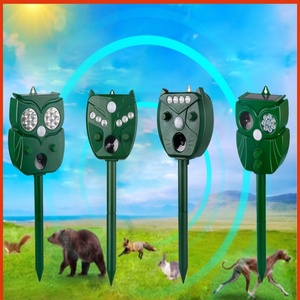 Lot de 4 répulsifs à ultrasons pour animaux, répulsif pour cerfs d'extérieur, dispositifs solaires de dissuasion pour animaux - Product Image 1