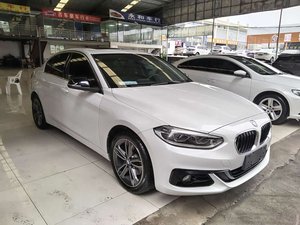 <span class=keywords><strong>BMW</strong></span> <span class=keywords><strong>Serie</strong></span> <span class=keywords><strong>1</strong></span> 118i Sport Sedan <span class=keywords><strong>2019</strong></span>, cambio manuale sinistro, 4x4, buone prestazioni, bassa manutenzione, per auto usate in Asia e Africa - Product Image 6