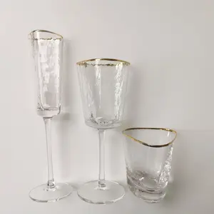 INT Stoviglie rinfusa trasparente e colorato martellato champagne flauti di vetro bordo in oro bicchiere di vino di nozze set