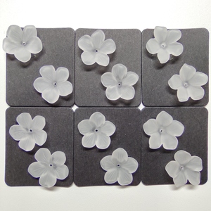 Pierres précieuses brillantes scintillantes en forme de fleur naturelle, accessoires pour conception de bijoux, en vrac, blanches, différentes tailles, 1 pièce - Product Image 4