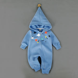 Fabricant de vêtements en gros : Combinaison bébé tricotée à capuche zippée - Product Image 3