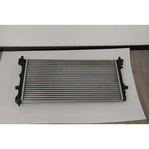 Piezas originales OE:6RD121253F Fábrica al por mayor Piezas <span class=keywords><strong>de</strong></span> automóviles Sistemas <span class=keywords><strong>de</strong></span> refrigeración automática Radiador Motor Refrigeración Reparación Repuesto para FAW VW - Product Image 4