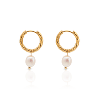 Boucles d'oreilles Gaovo Niche en perles d'eau douce pour femmes, plaquées or 18 carats, en acier inoxydable torsadé, résistantes au ternissement, bijoux de mode